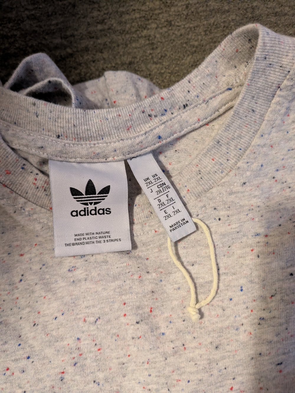 adidas Speckled Crewneck T-shirt in Light Gray with Red & Blue Flecks